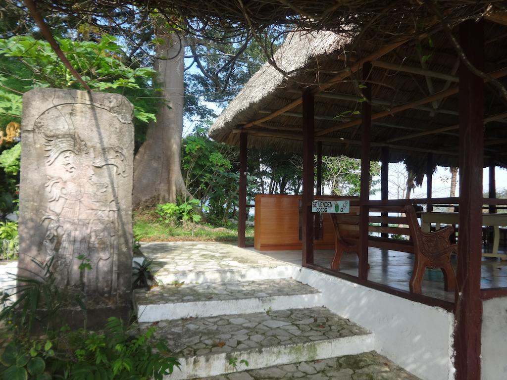 Hotel Santa Barbara Tikal Флорес Экстерьер фото